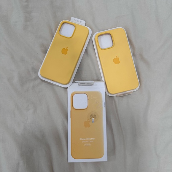Iphone 14 Pro Max Yellow Silicone Case IPhone 14 Pro Max Yellow